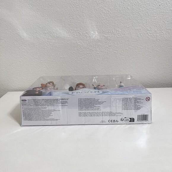 Disney Frozen II Petite Adventure 6" Dolls Gift Set Anna Elsa Olaf Kristoff NEW - Picture 13 of 16